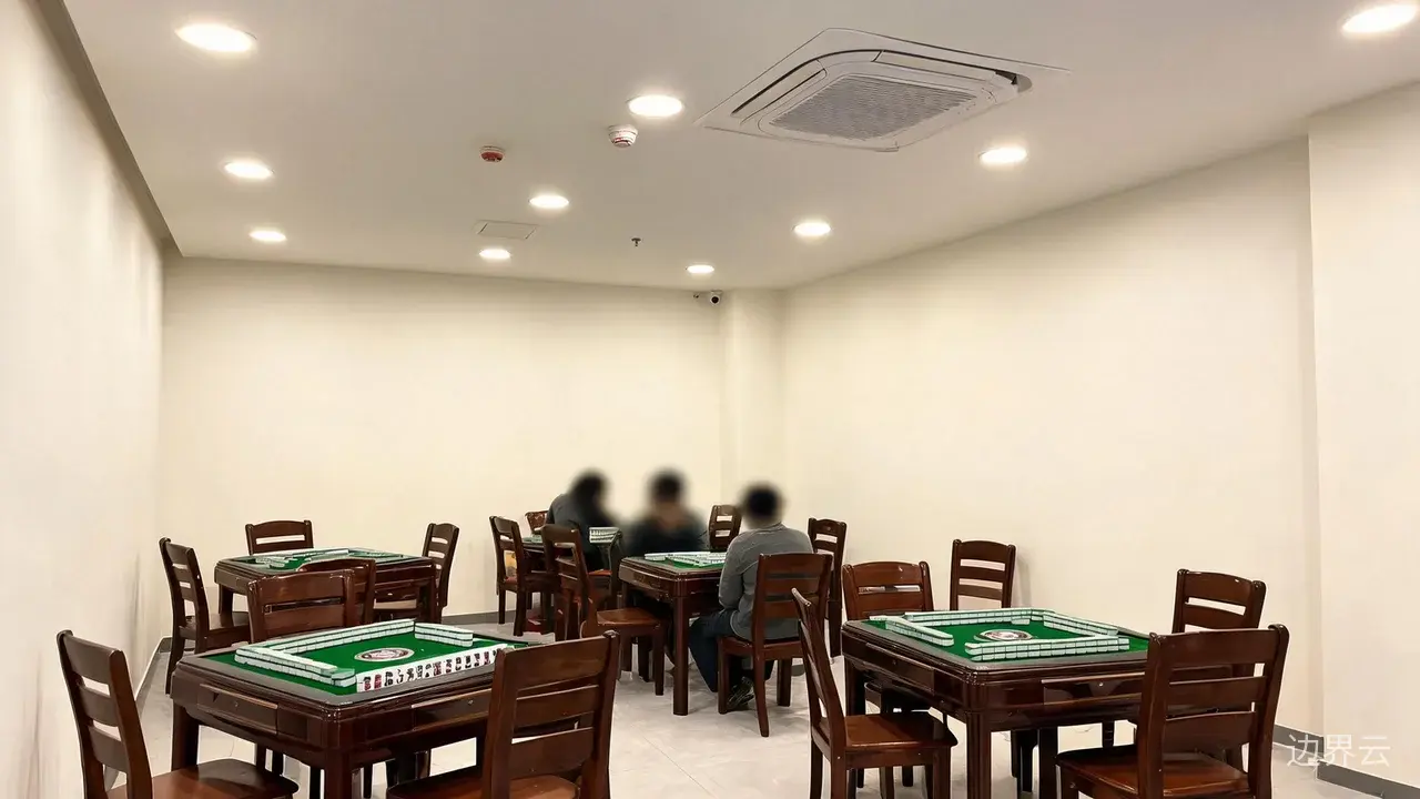 开棋牌室犯法吗：合法经营与赌博风险的判断方法